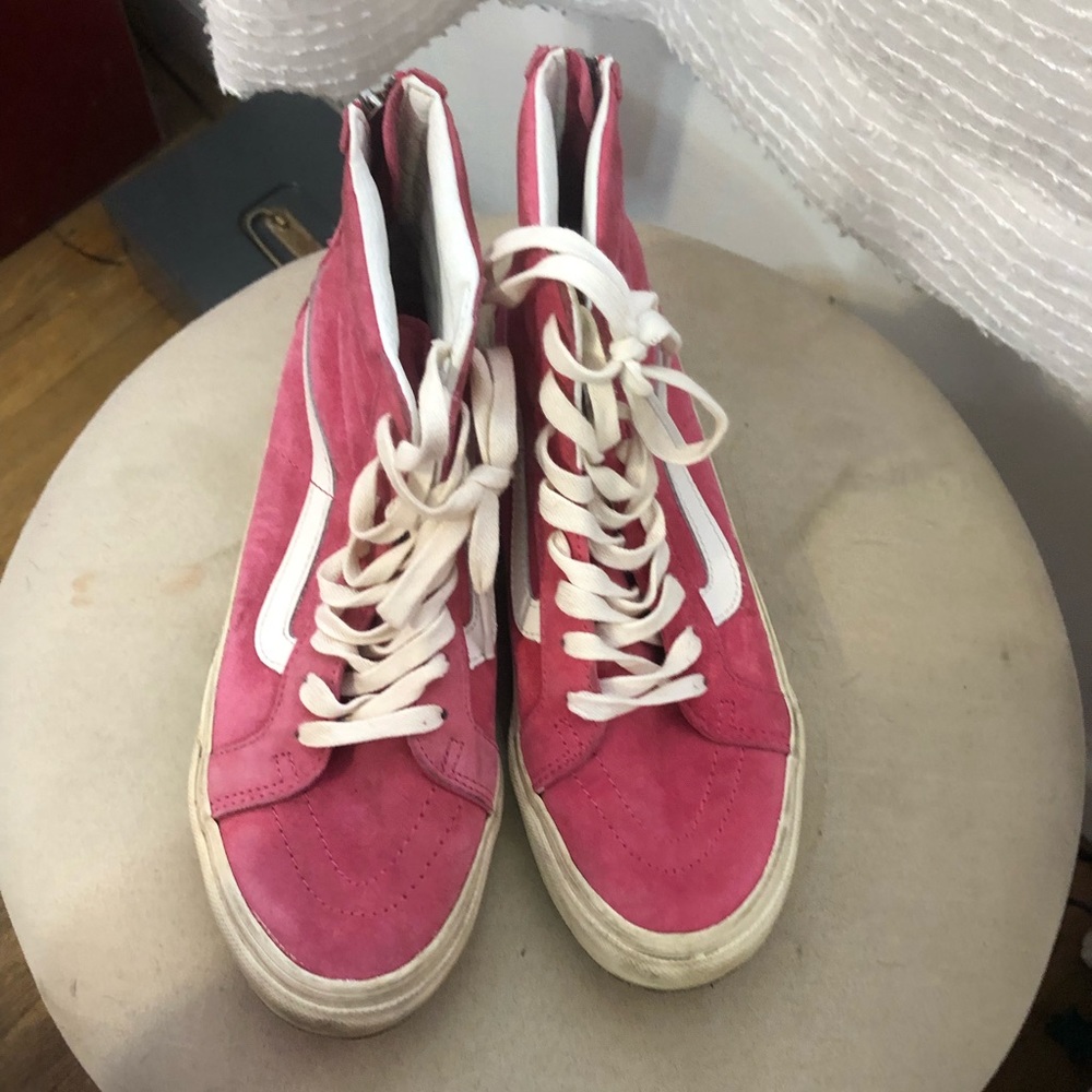 Pink vans skate high high tops
